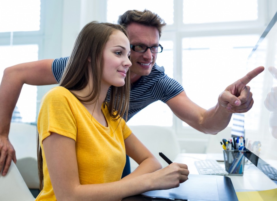 Estudantes aprendendo